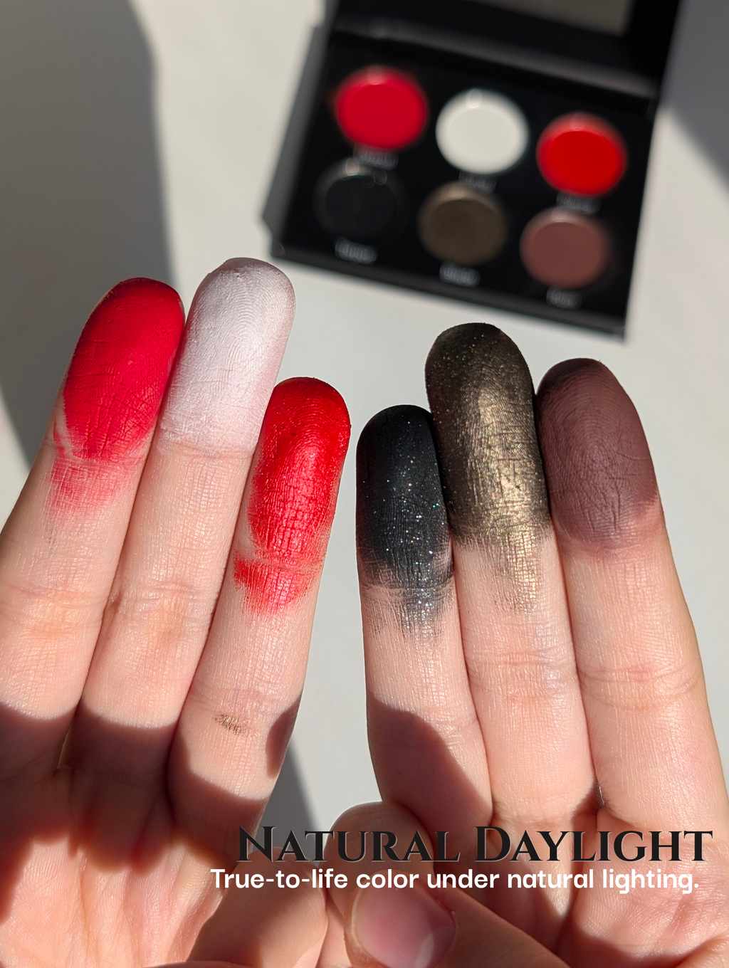 BLUESNO Immortal Life Eyeshadow Palette