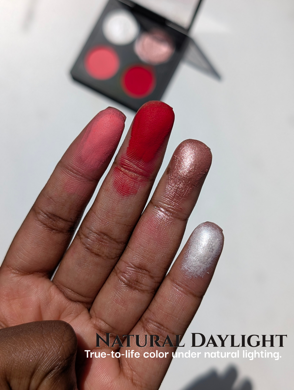 BLUESNO Blood Rose Eyeshadow Palette