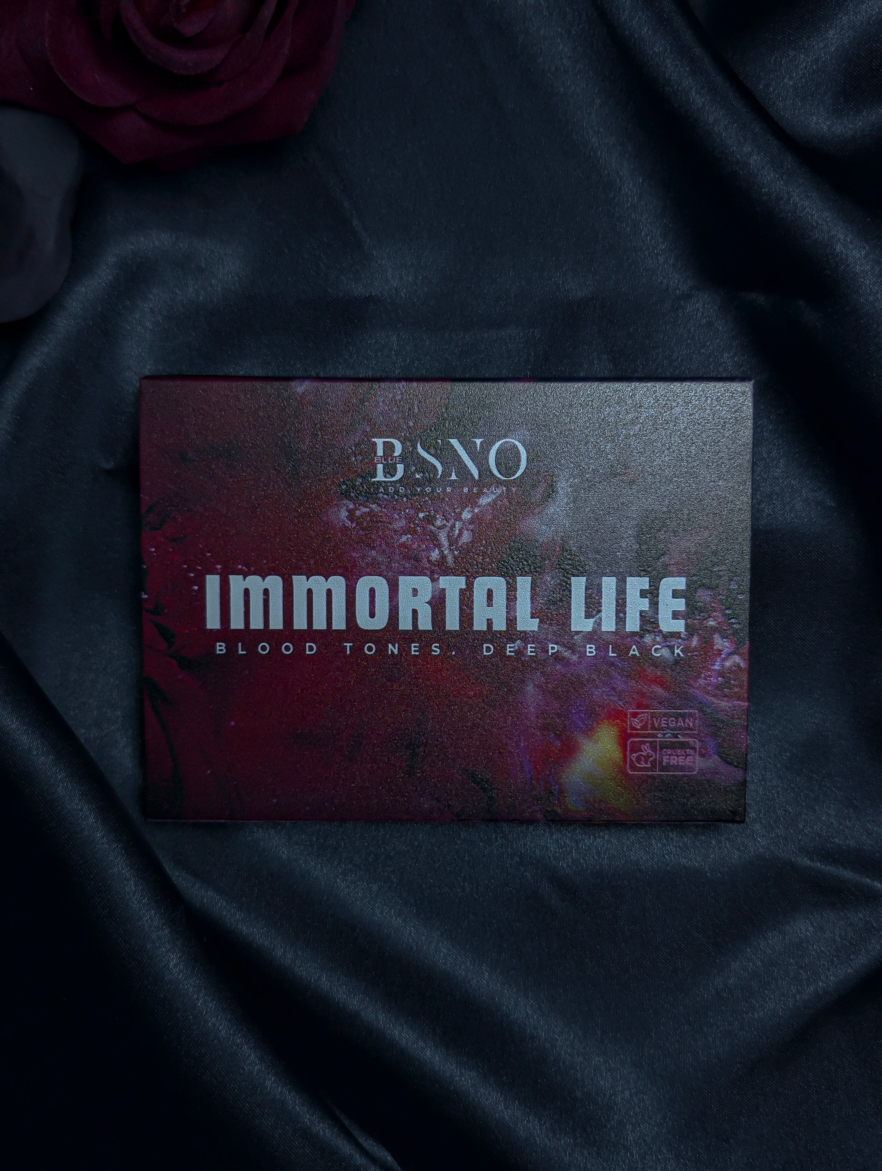 BLUESNO Immortal Life Eyeshadow Palette