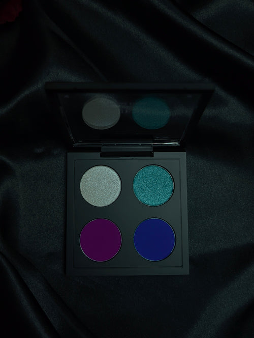 BLUESNO Frost Dusk Eyeshadow Palette